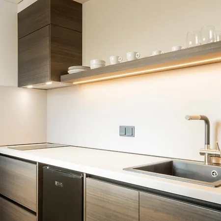 Urban Touch * Salonic