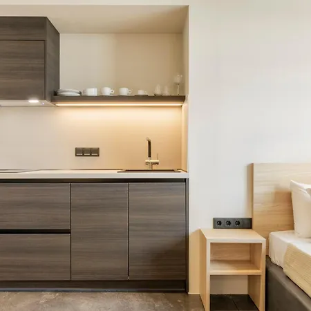 Urban Touch سالونيك