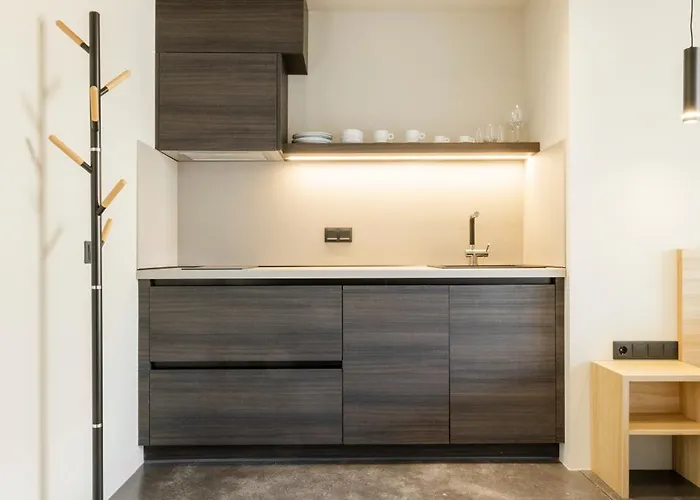 Urban Touch Apartment *